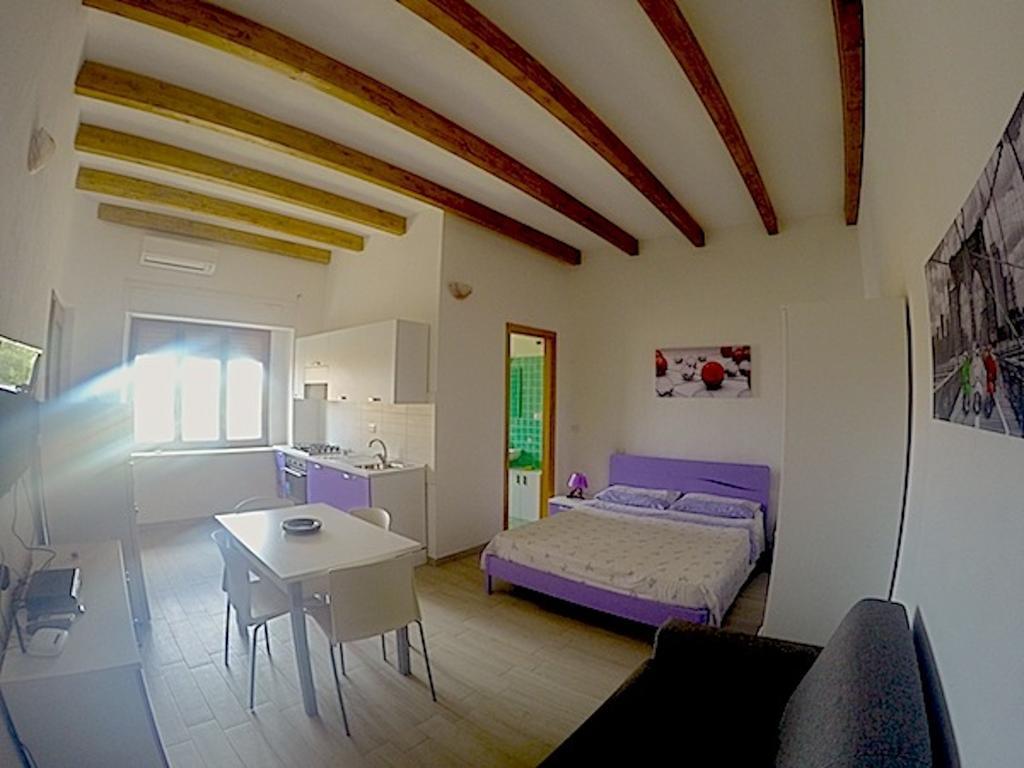Quadrifoglio Affittacamere San Teodoro  Exterior foto