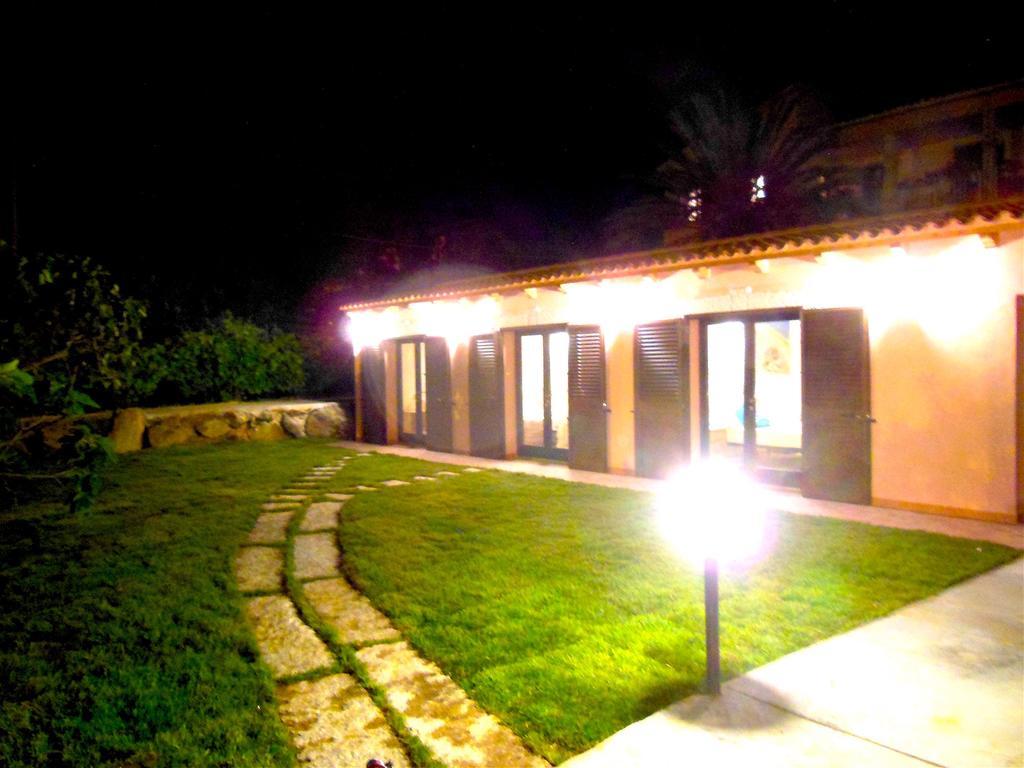Quadrifoglio Affittacamere San Teodoro  Exterior foto